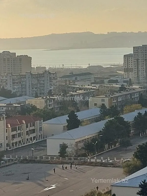 Satılır 4 otaqlı yeni tikili 80 m²
