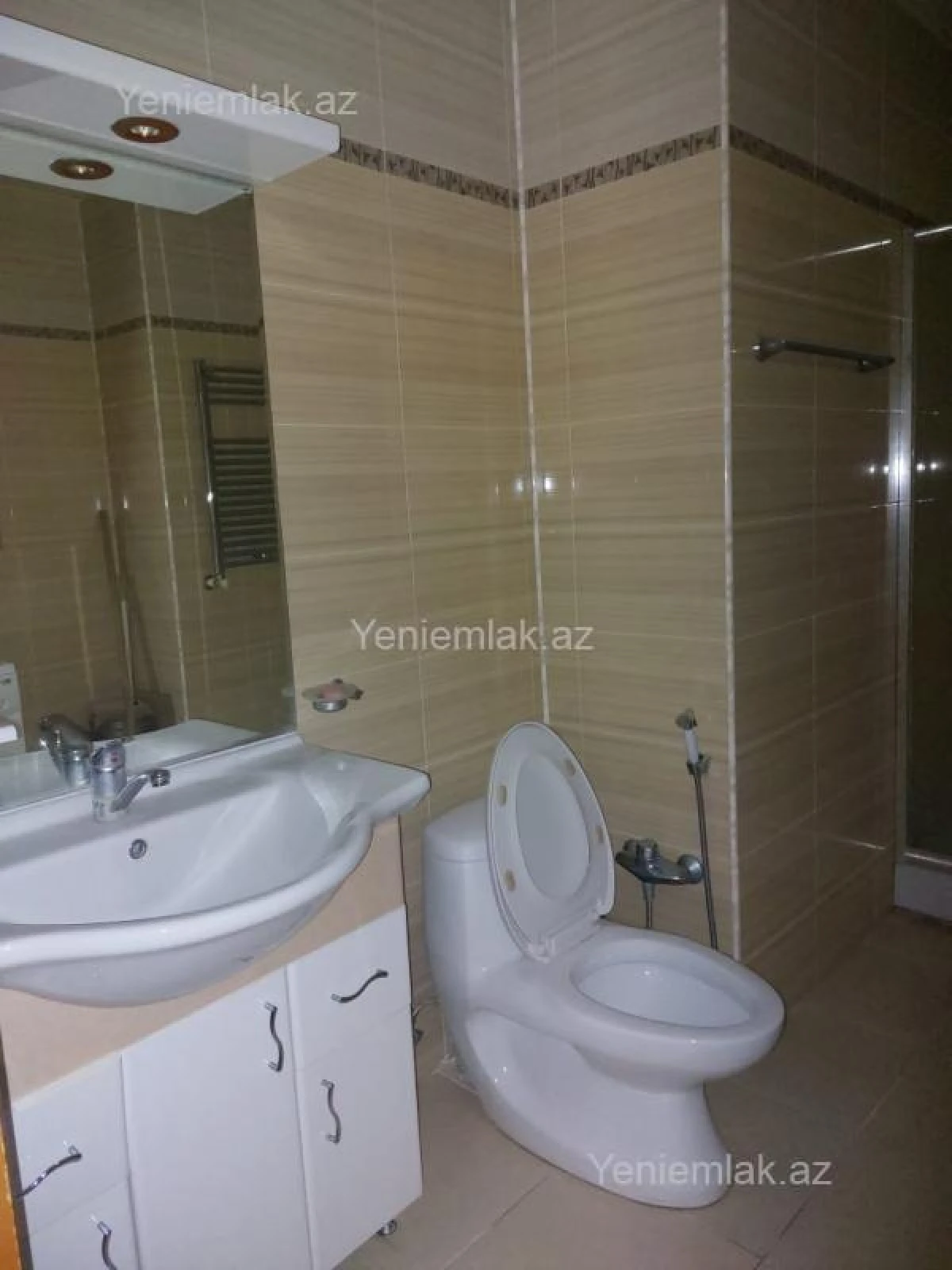 Satılır 4 otaqlı yeni tikili 80 m²