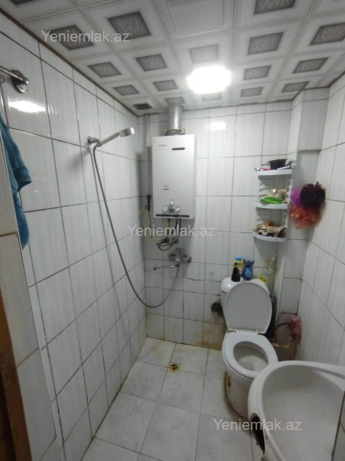 Satılır 1 otaqlı köhnə tikili 30 m²