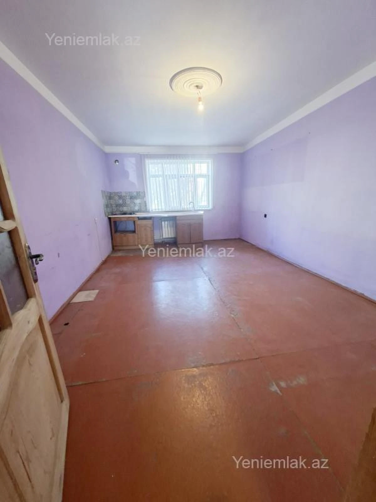 Satılır 3 otaqlı köhnə tikili 80 m²