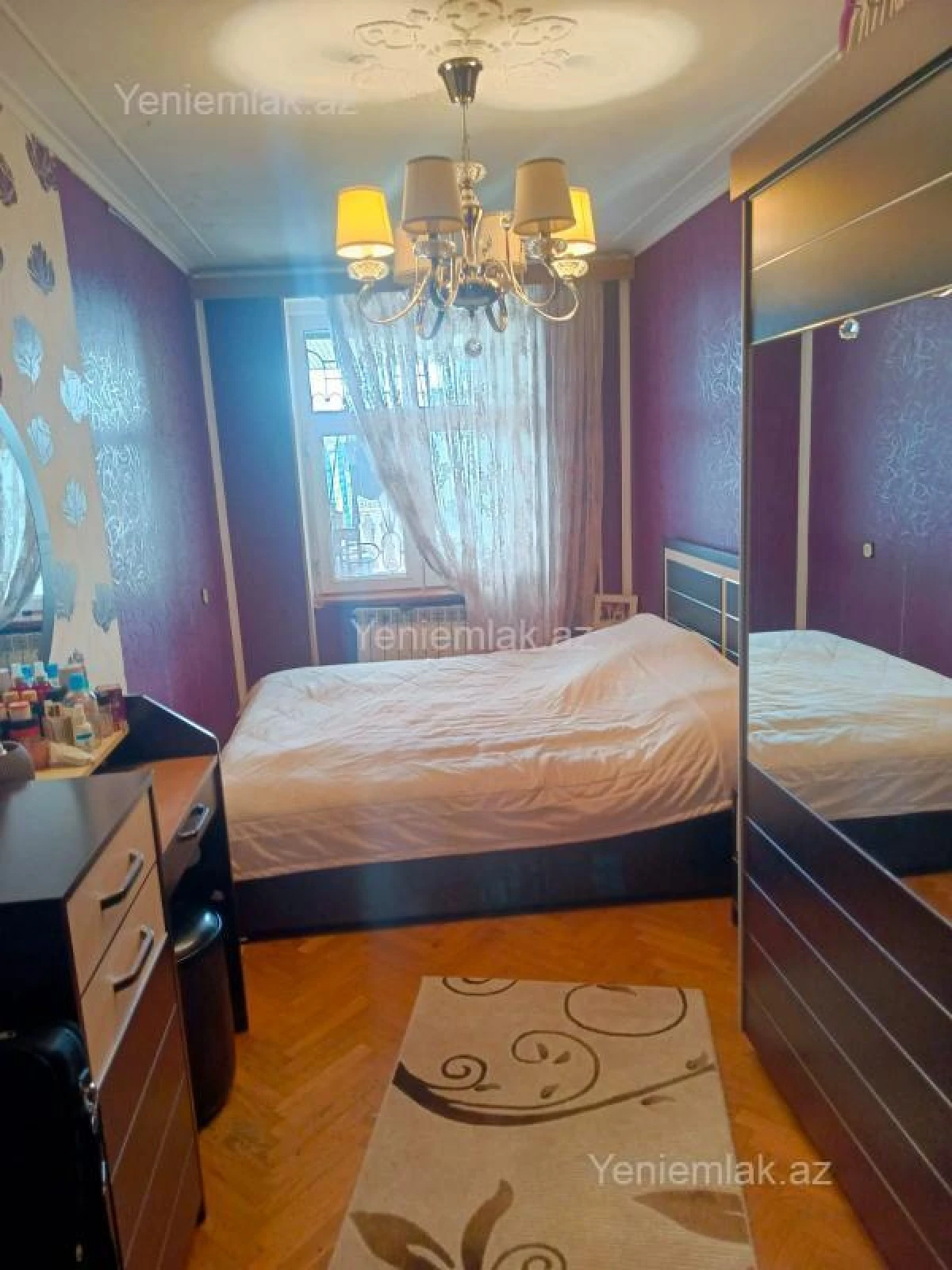 Satılır 3 otaqlı köhnə tikili 110 m²