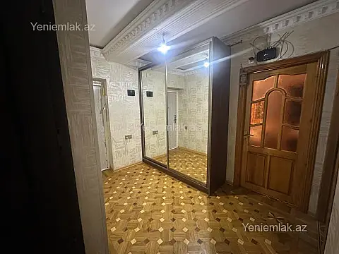 Satılır 3 otaqlı köhnə tikili 60 m²