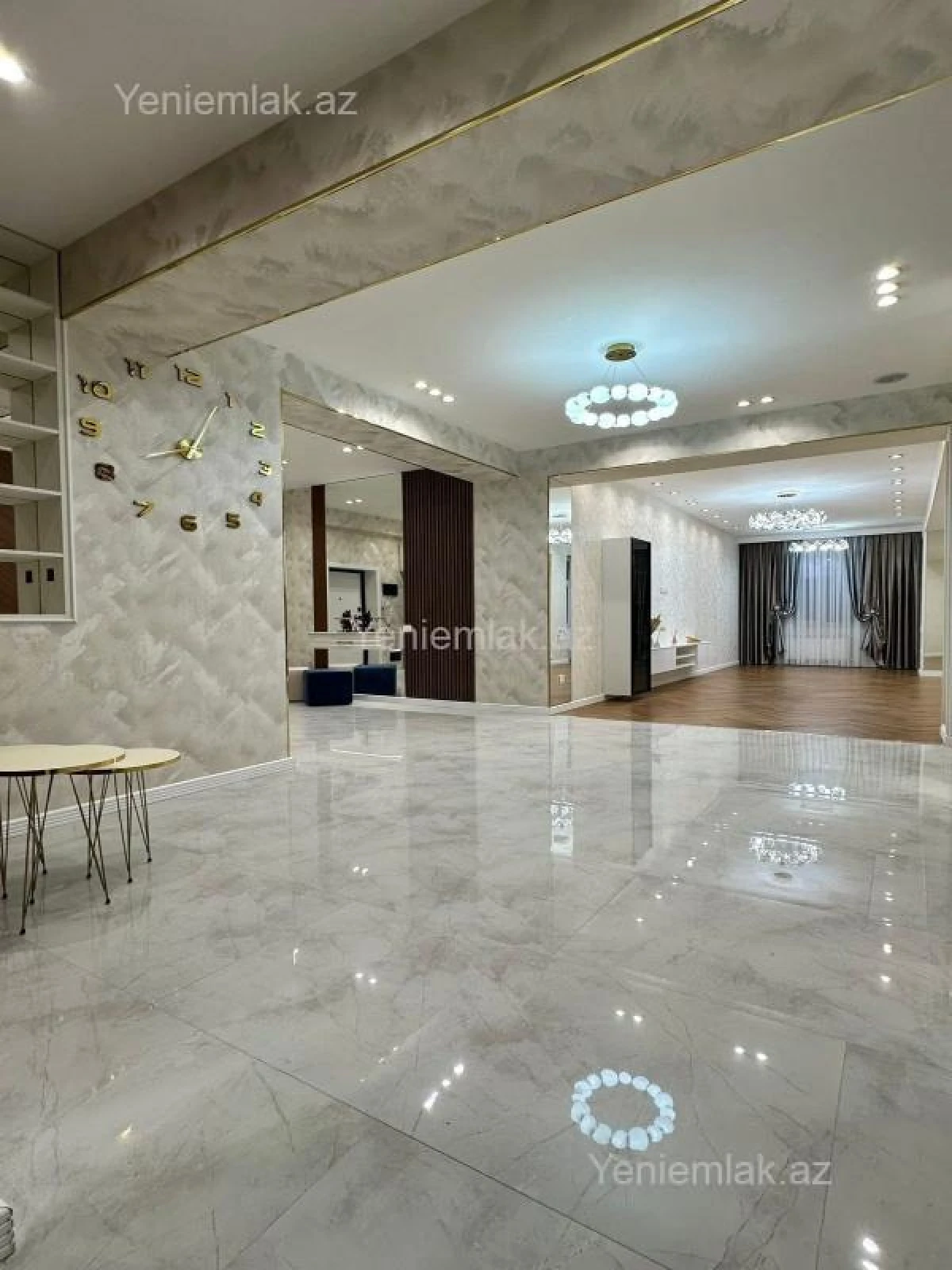 Satılır 3 otaqlı yeni tikili 136 m²