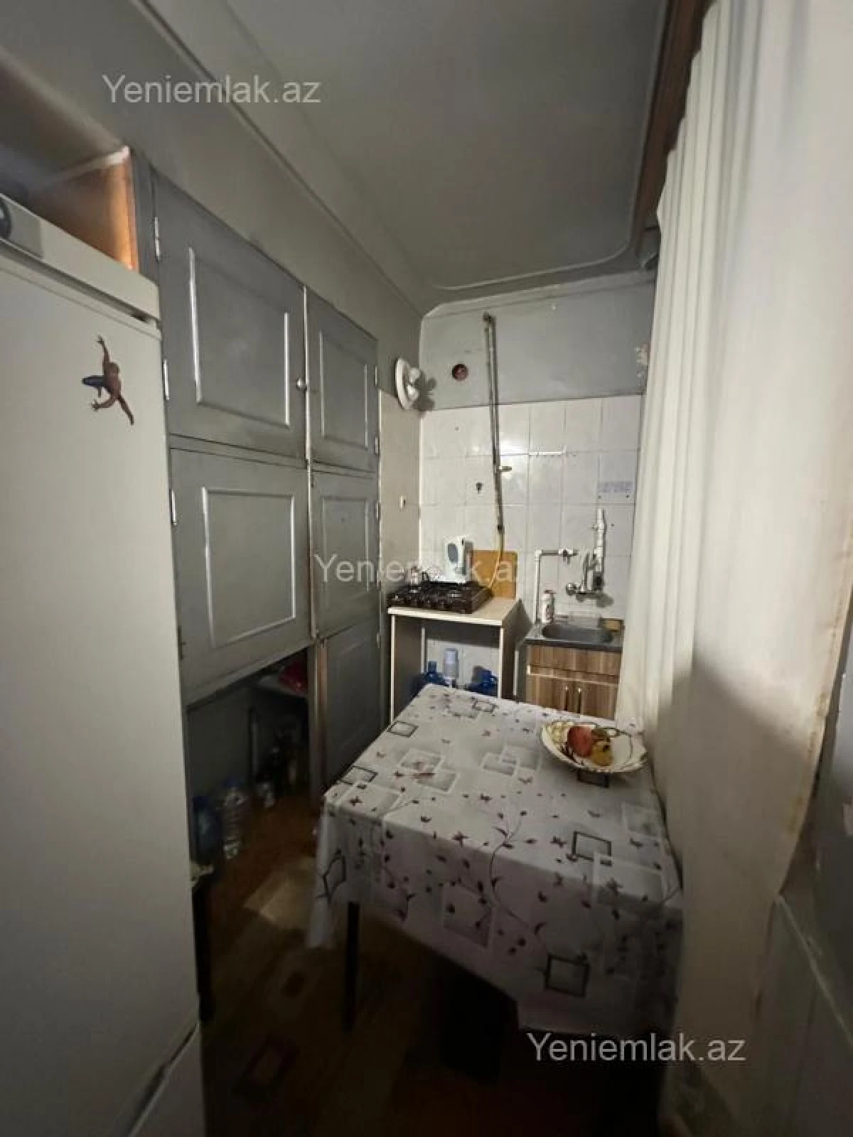 Satılır 2 otaqlı köhnə tikili 45 m²