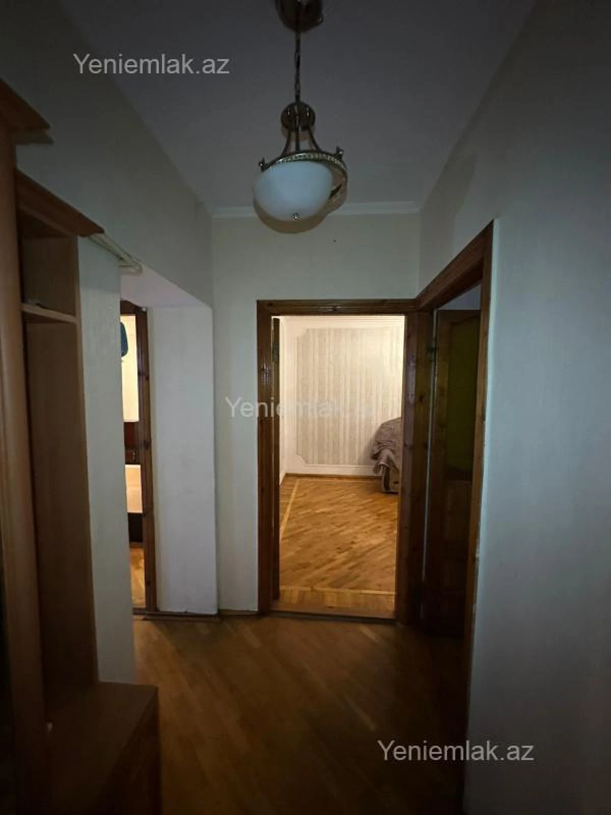 Satılır 3 otaqlı köhnə tikili 80 m²