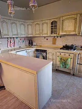 Satılır 3 otaqlı yeni tikili 130 m²