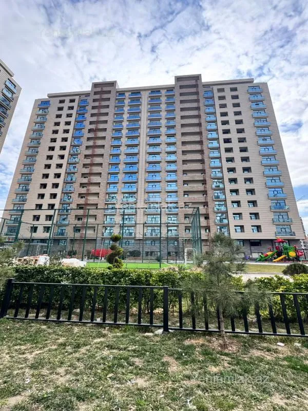 Satılır 3 otaqlı yeni tikili 90 m²
