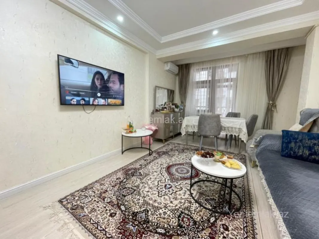 Satılır 2 otaqlı yeni tikili 71.5 m²