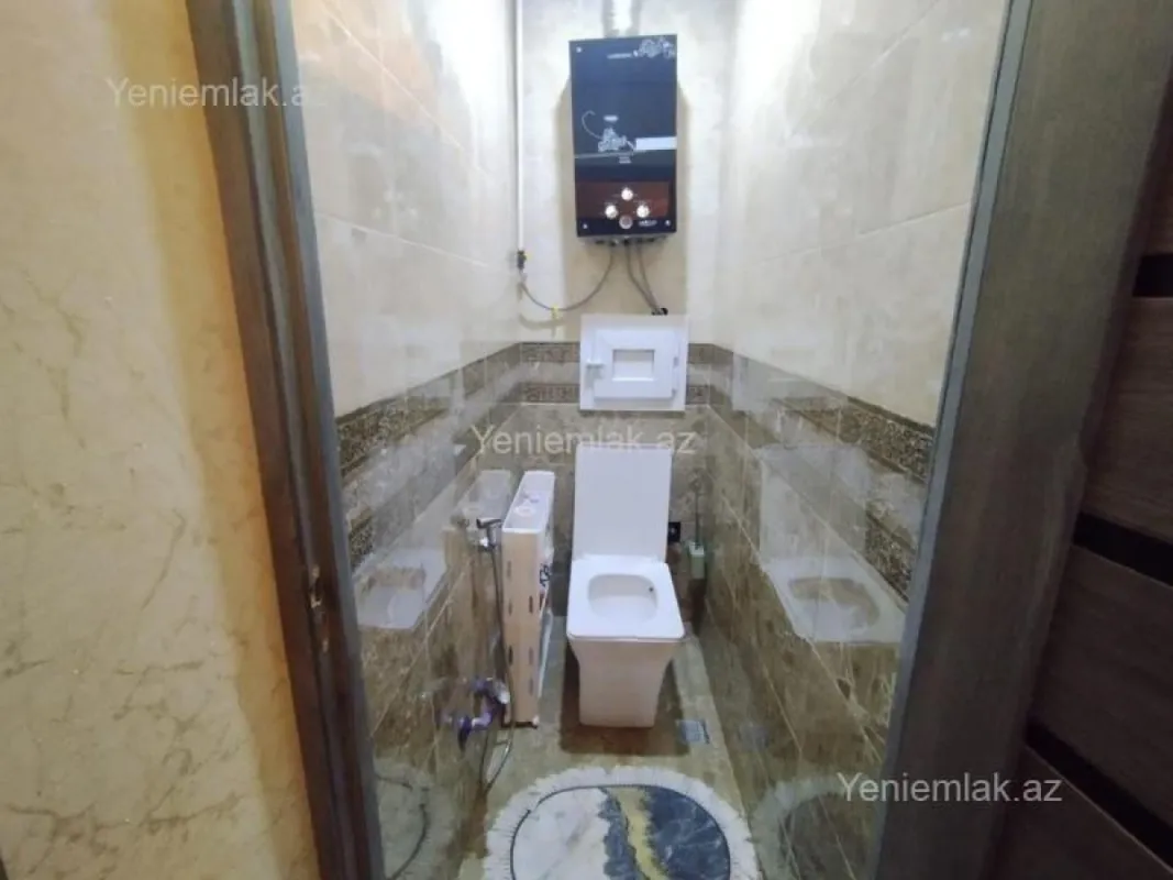 Satılır 4 otaqlı köhnə tikili 100 m²