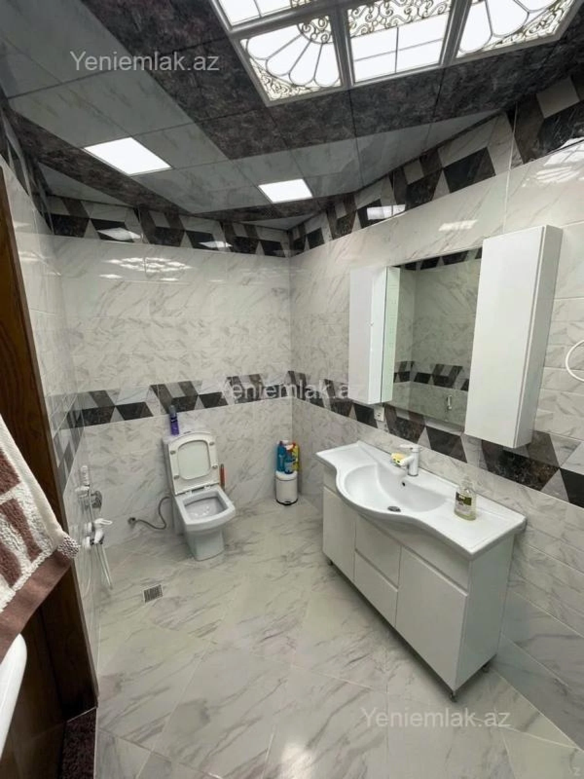Satılır 4 otaqlı yeni tikili 173 m²