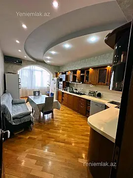 Satılır 4 otaqlı yeni tikili 173 m²