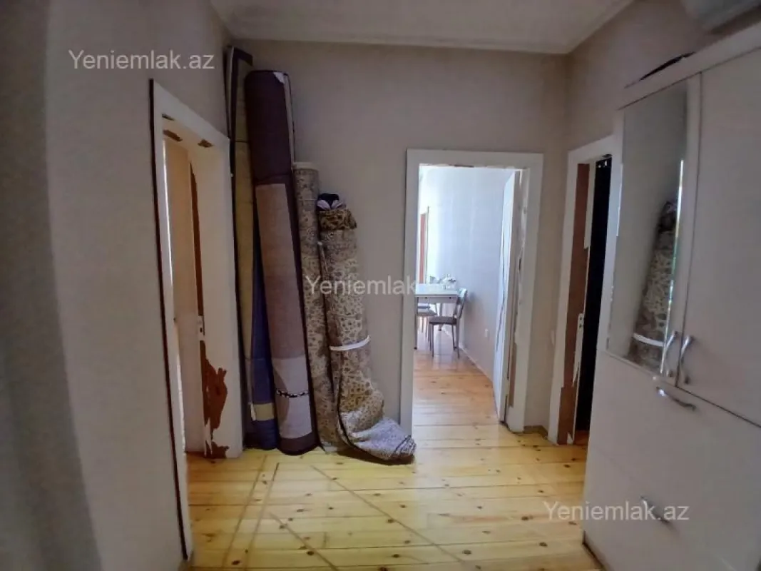 Satılır 3 otaqlı yeni tikili 78 m²