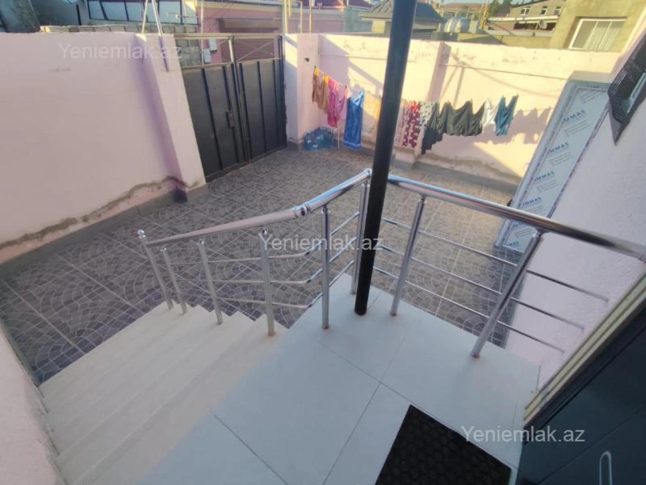 Satılır 3 otaqlı həyət evi 120 m²