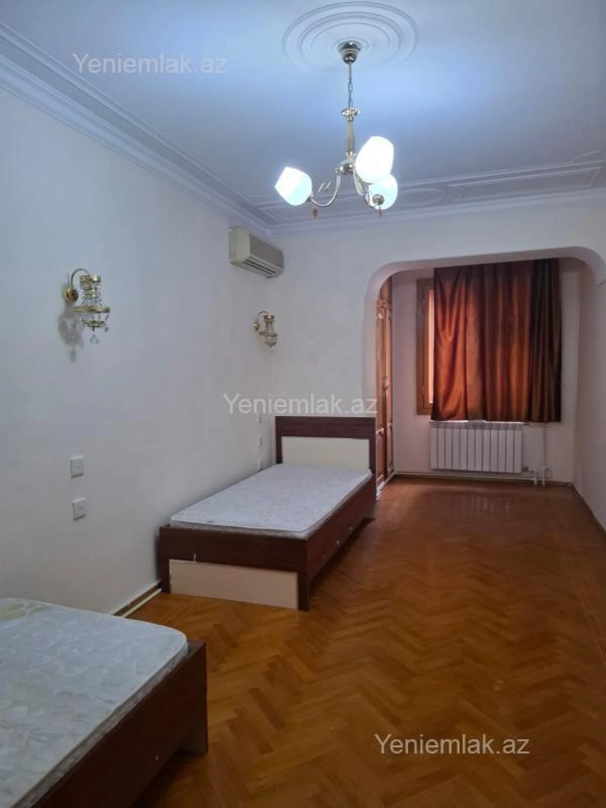 Satılır 3 otaqlı köhnə tikili 85 m²
