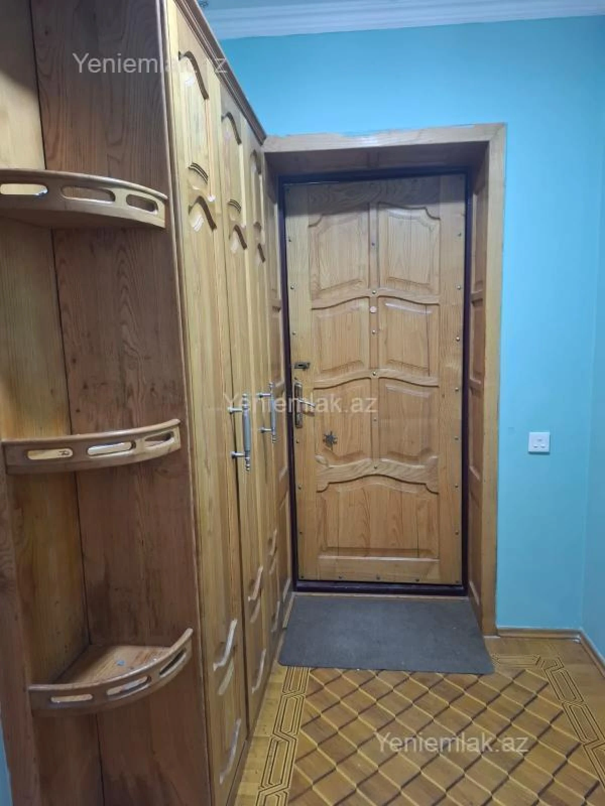 Satılır 3 otaqlı köhnə tikili 85 m²