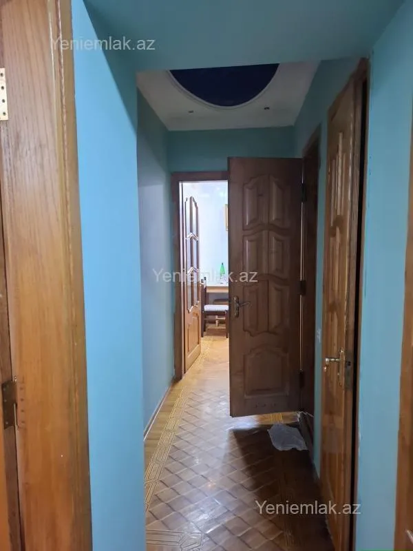 Satılır 3 otaqlı köhnə tikili 85 m²