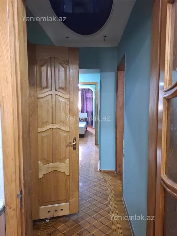 Satılır 3 otaqlı köhnə tikili 85 m²