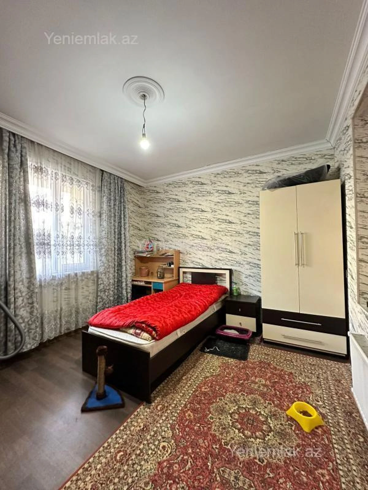 Satılır 3 otaqlı köhnə tikili 80 m²