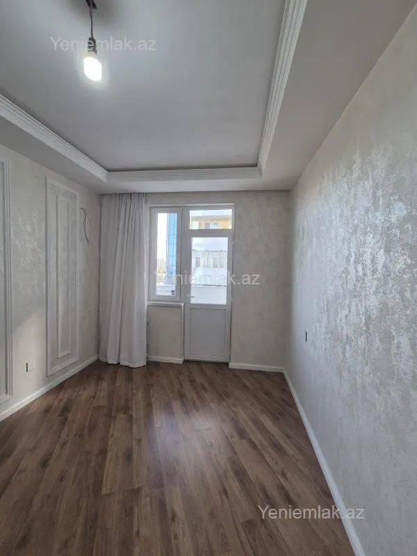 Satılır 3 otaqlı yeni tikili 115 m²