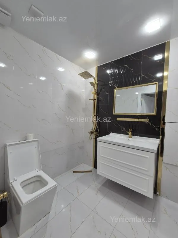 Satılır 3 otaqlı yeni tikili 115 m²