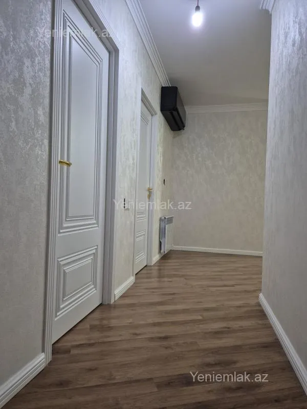 Satılır 3 otaqlı yeni tikili 115 m²