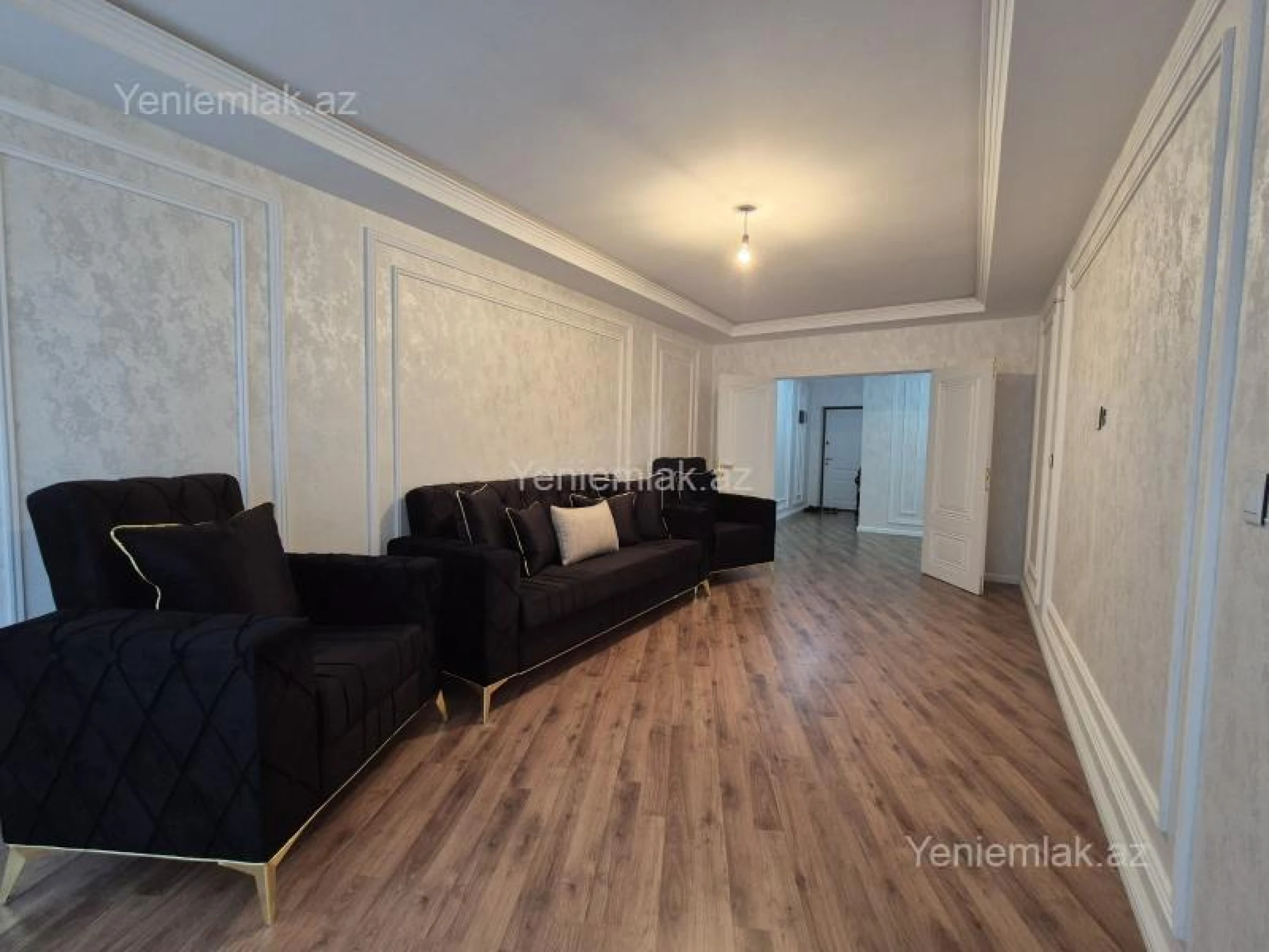 Satılır 3 otaqlı yeni tikili 115 m²