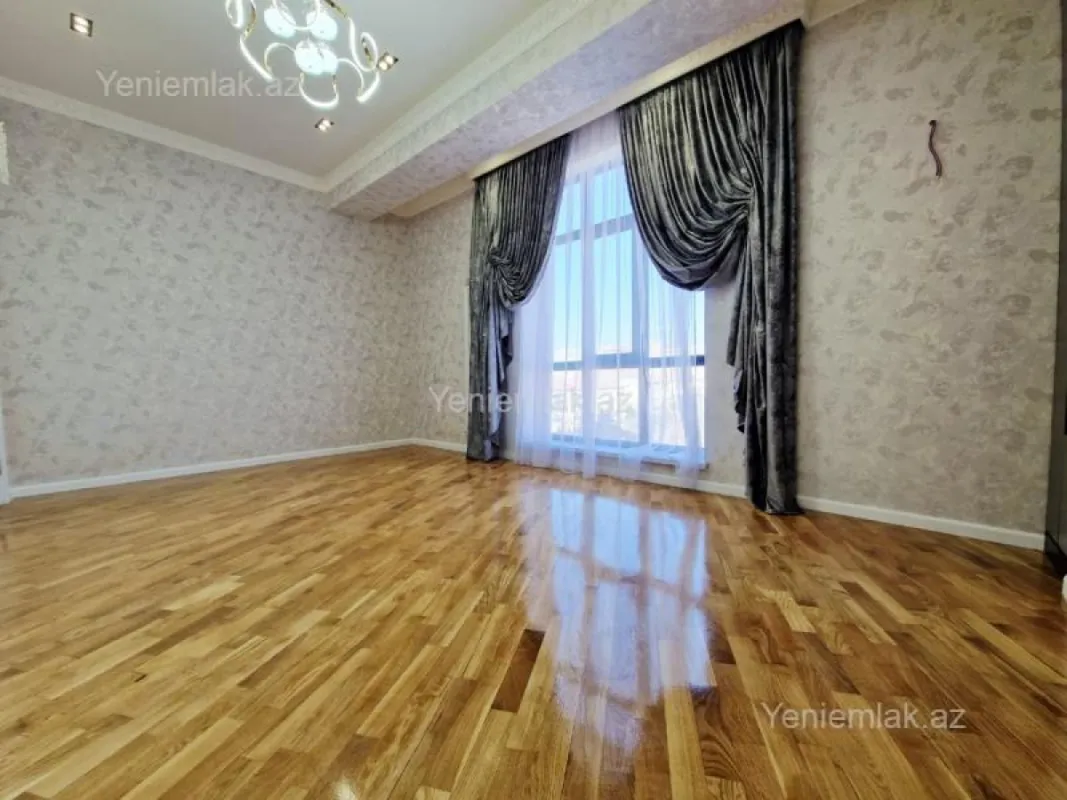 Satılır 2 otaqlı yeni tikili 77 m²