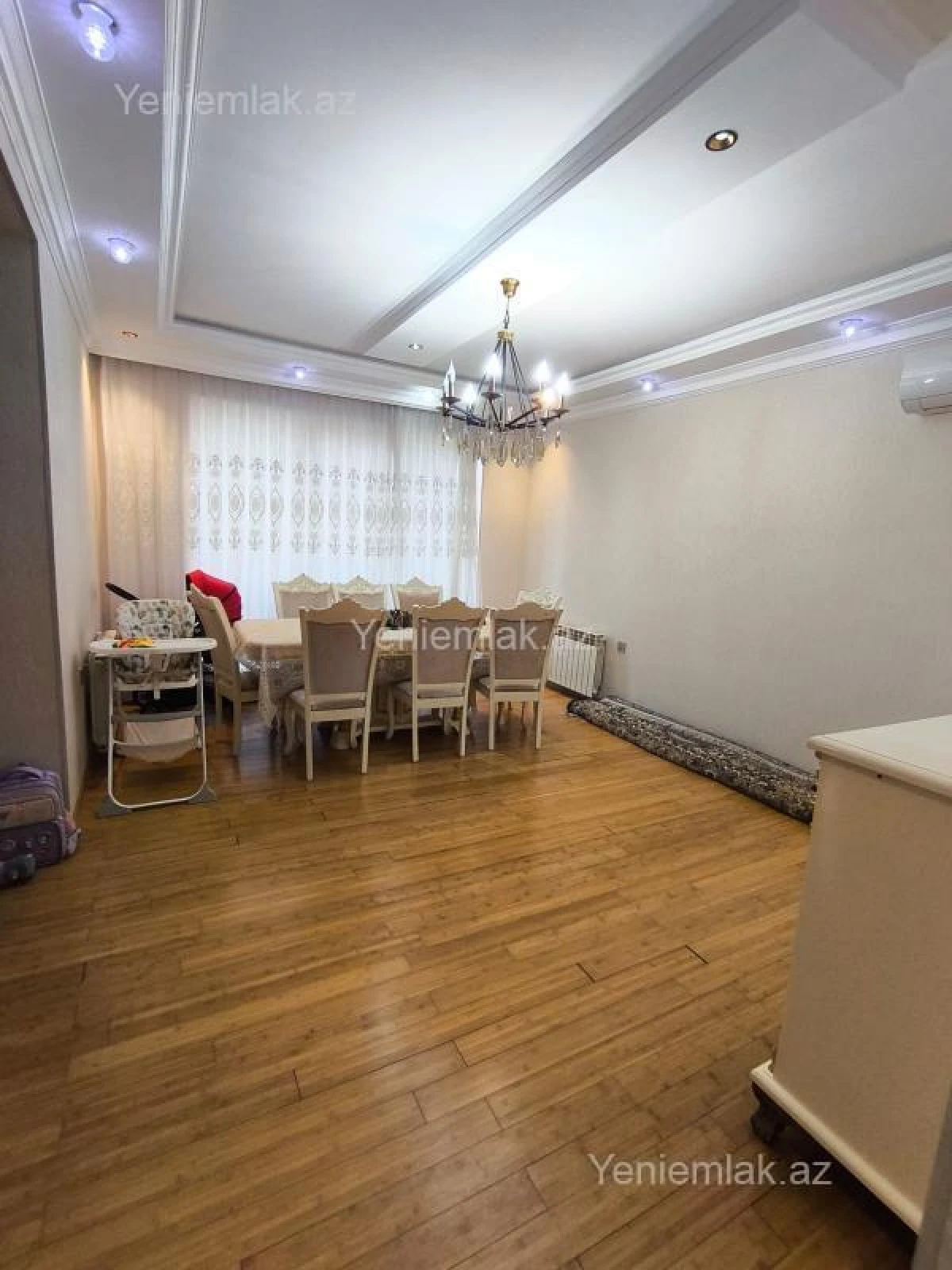 Satılır 4 otaqlı həyət evi 180 m²
