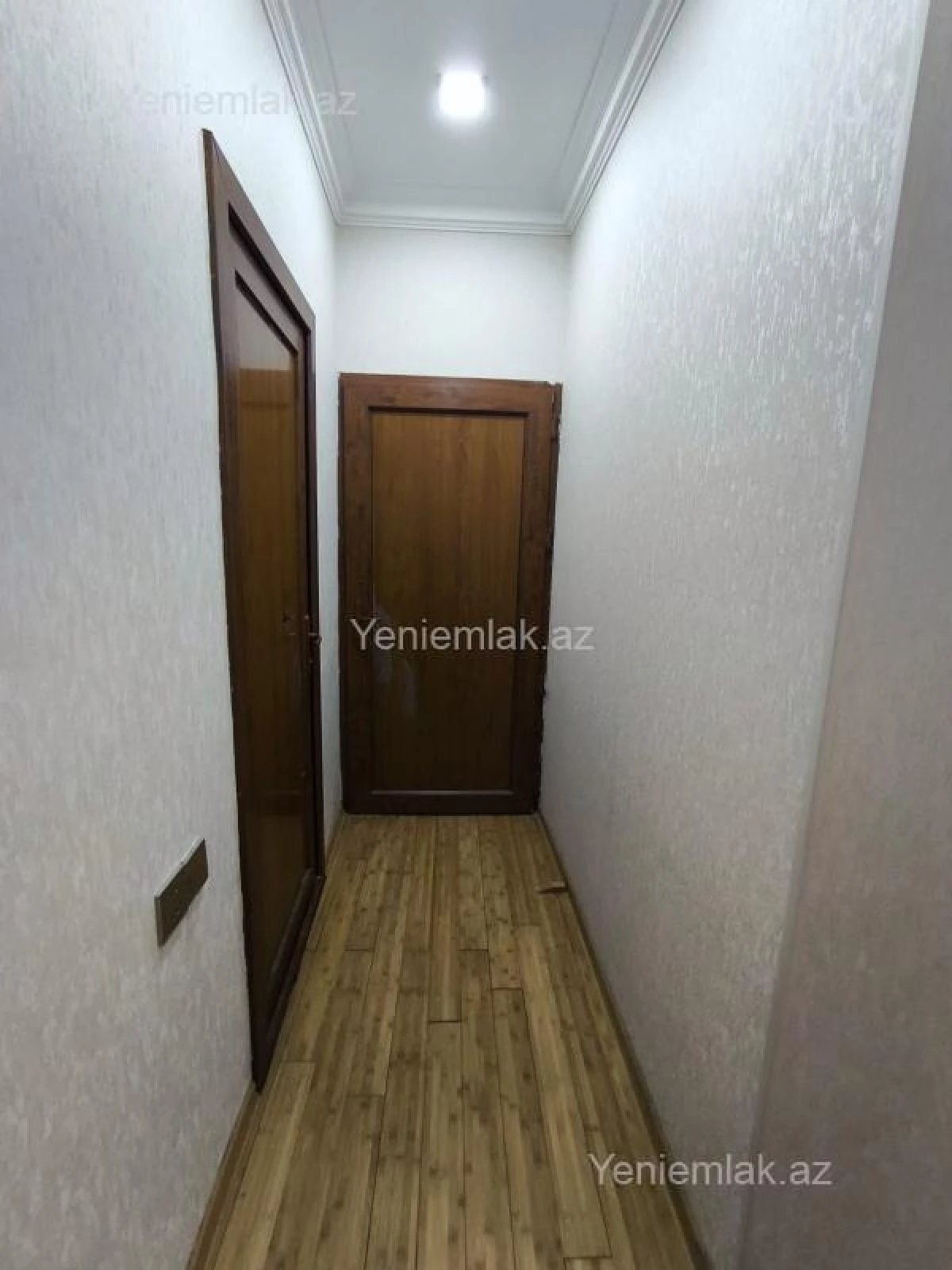 Satılır 4 otaqlı həyət evi 180 m²