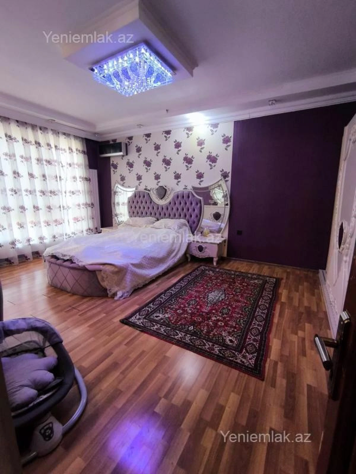 Satılır 4 otaqlı həyət evi 180 m²