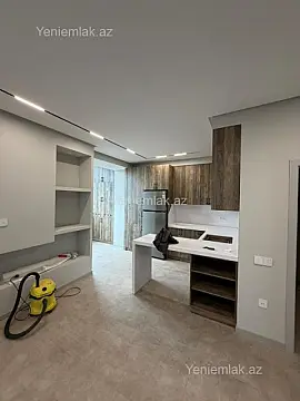 Satılır 2 otaqlı köhnə tikili 80 m²