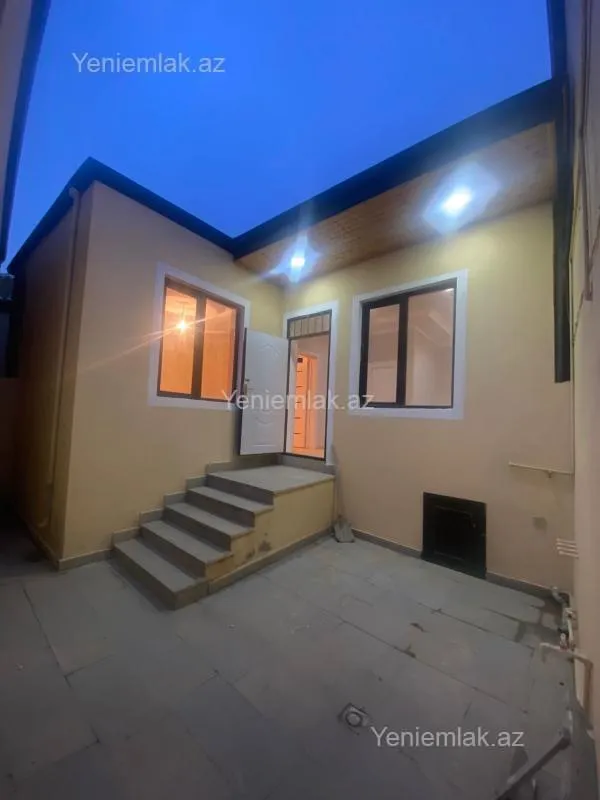 Satılır 2 otaqlı həyət evi 55 m²