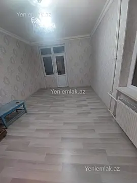 Satılır 1 otaqlı köhnə tikili 32 m² — Sumqayıt, 3-cü mikrorayon 1 otaq 32.00 m²
