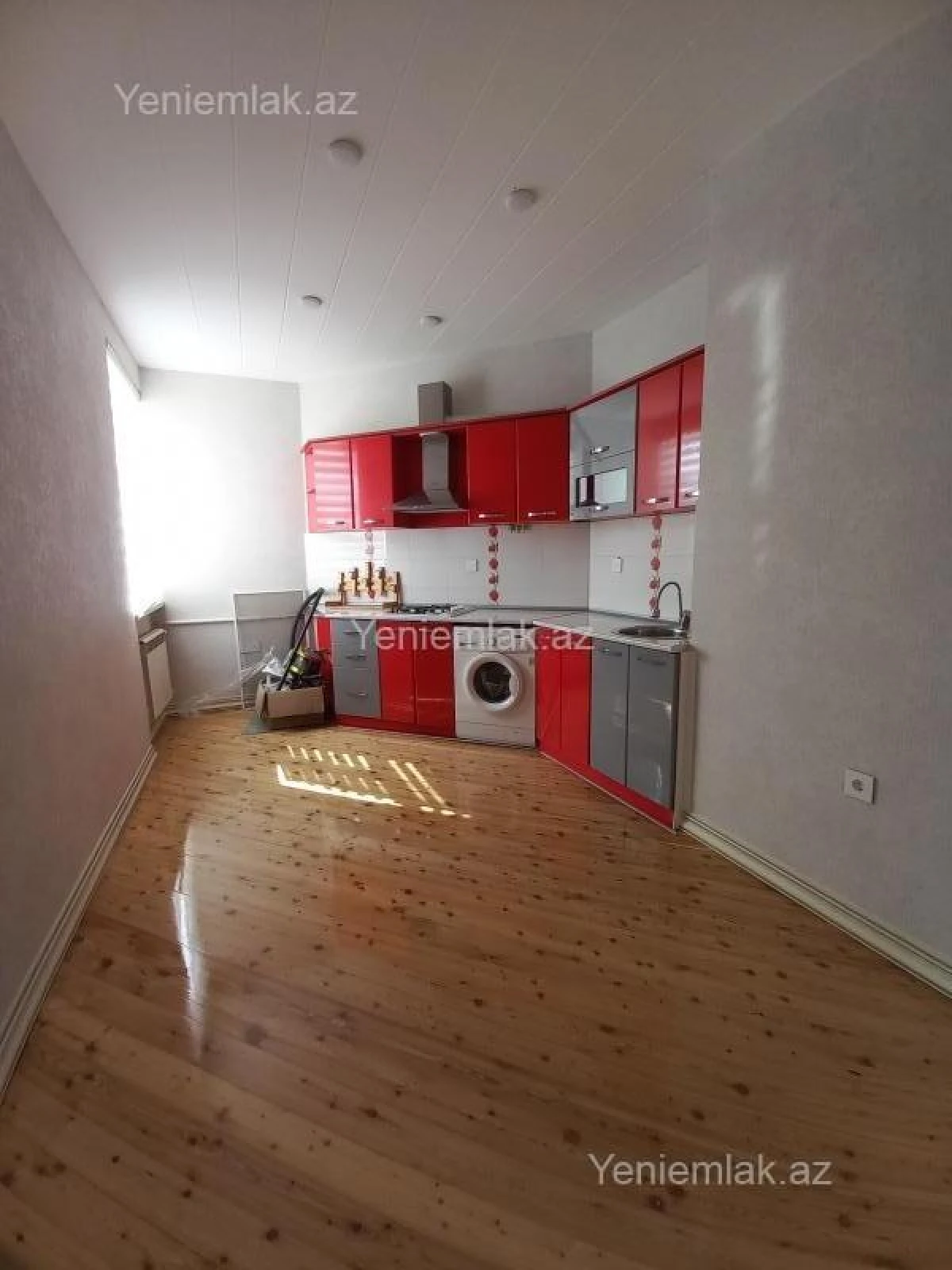 Satılır 2 otaqlı yeni tikili 75 m²