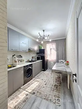 Satılır 4 otaqlı köhnə tikili 96 m² — Sumqayıt, 9-cu mikrorayon 4 otaq 96.00 m²