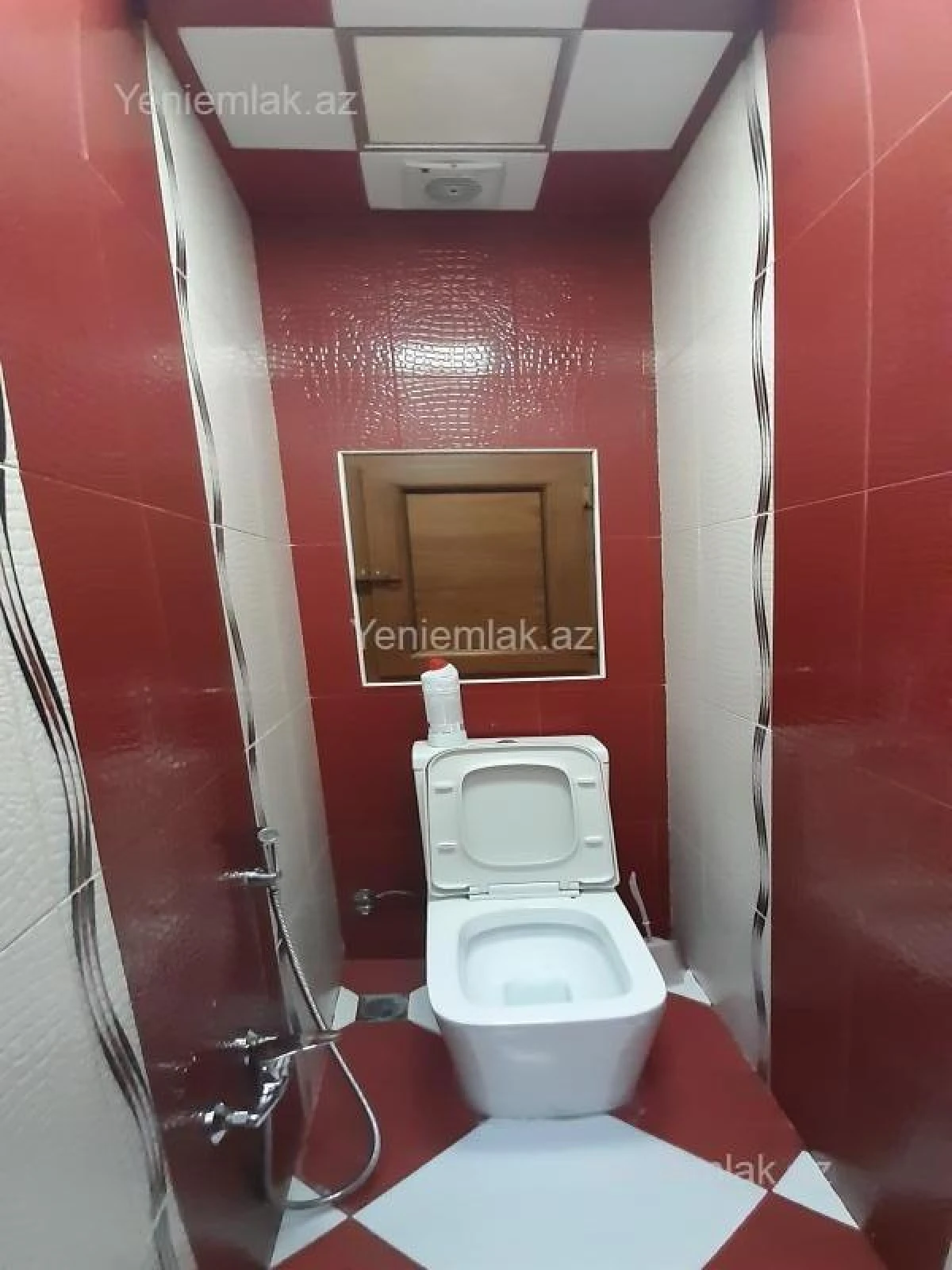 Satılır 3 otaqlı köhnə tikili 80 m²