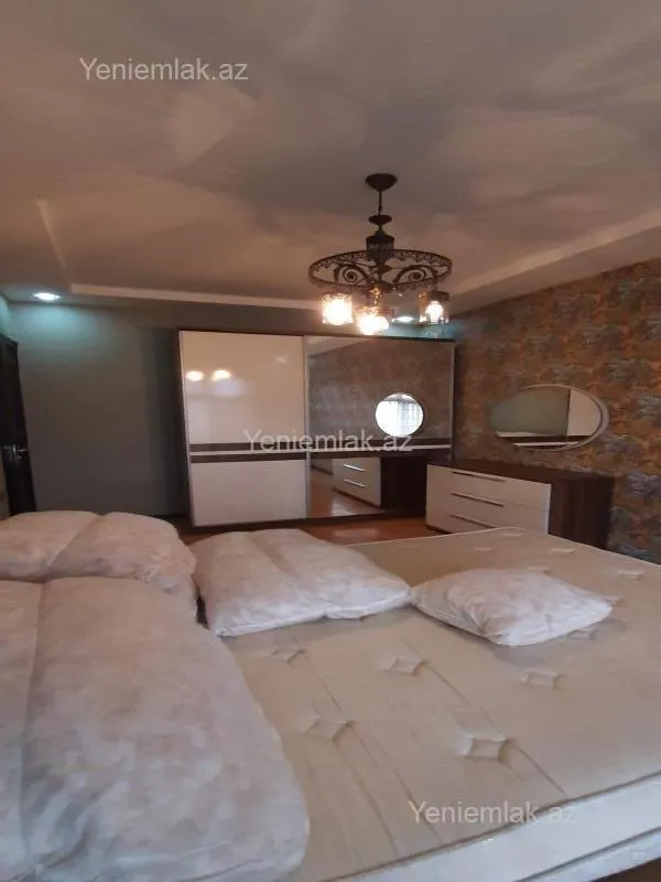 Satılır 3 otaqlı köhnə tikili 80 m²