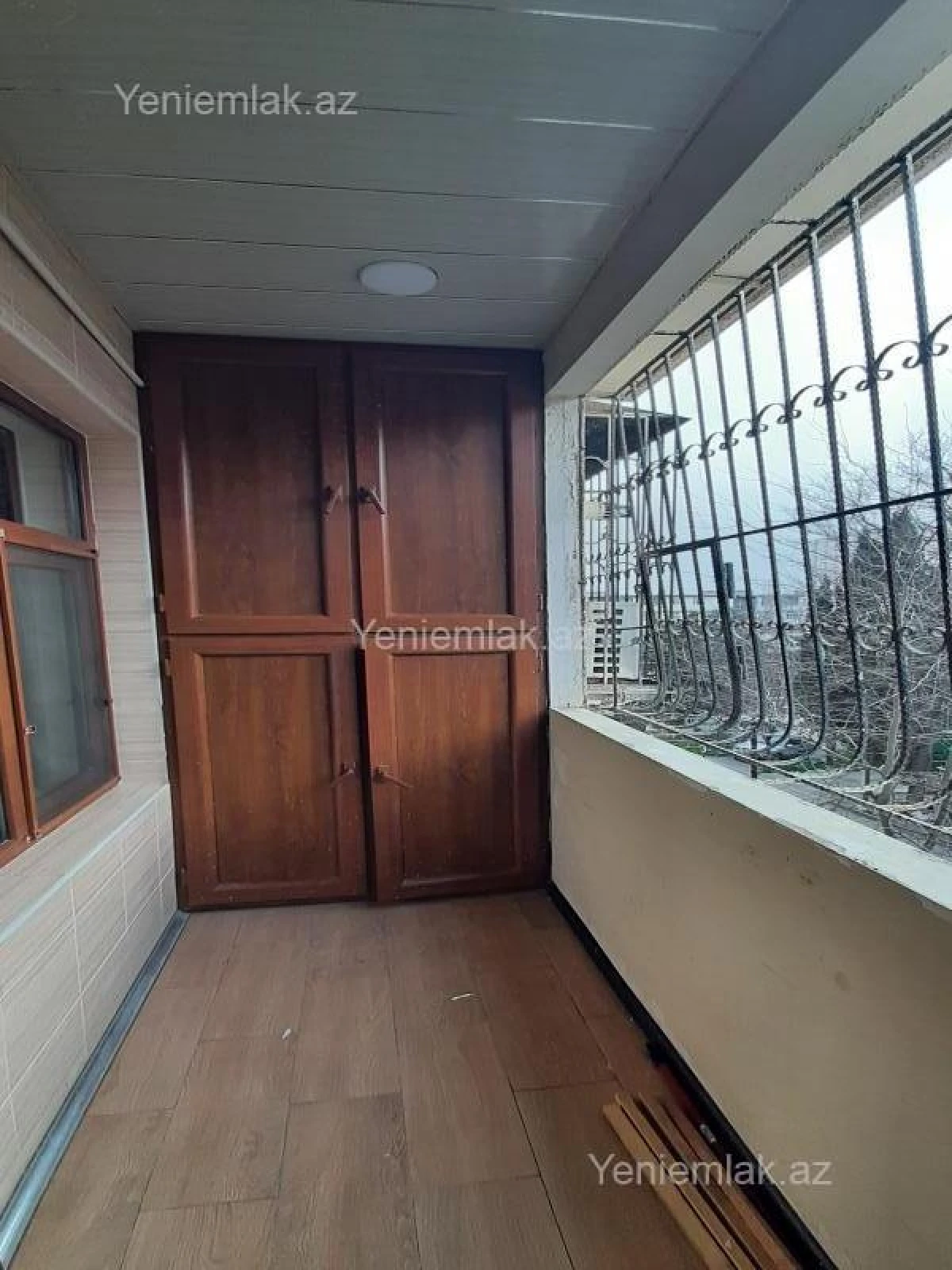 Satılır 3 otaqlı köhnə tikili 80 m²
