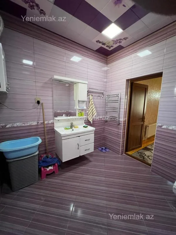 Satılır 4 otaqlı həyət evi 144 m²