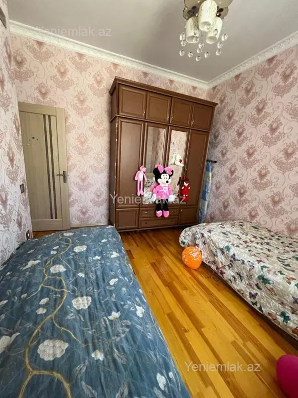 Satılır 4 otaqlı həyət evi 144 m²