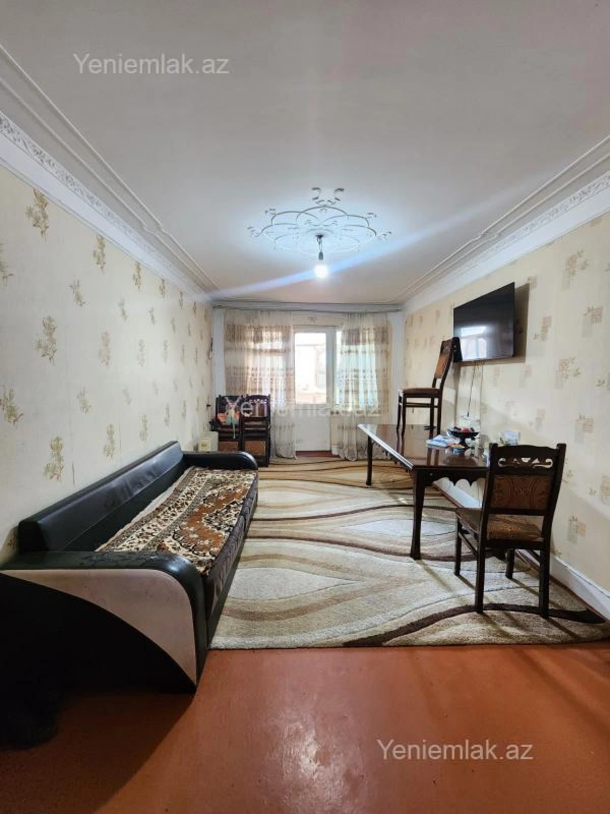 Satılır 2 otaqlı köhnə tikili 47 m²