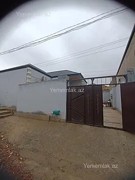 Satılır 3 otaqlı həyət evi 100 m²