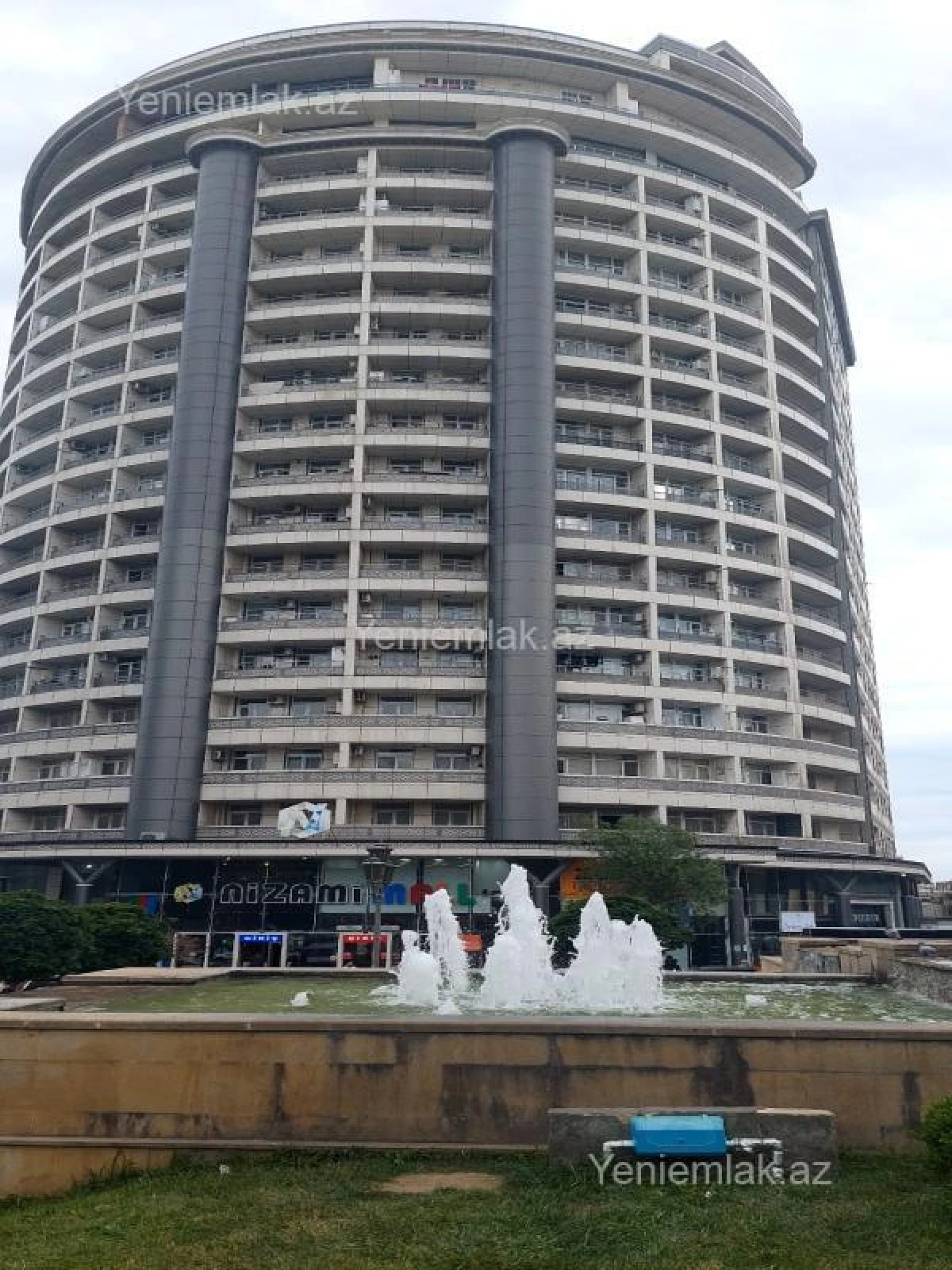 Satılır 3 otaqlı yeni tikili 145 m²