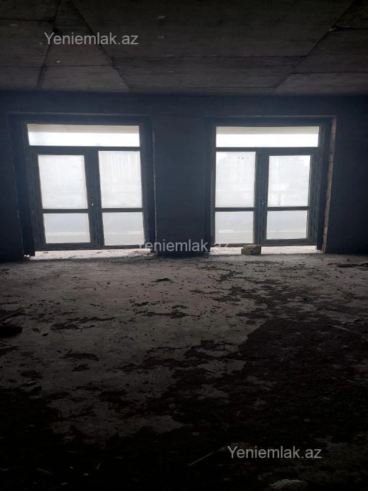 Satılır 3 otaqlı yeni tikili 145 m²