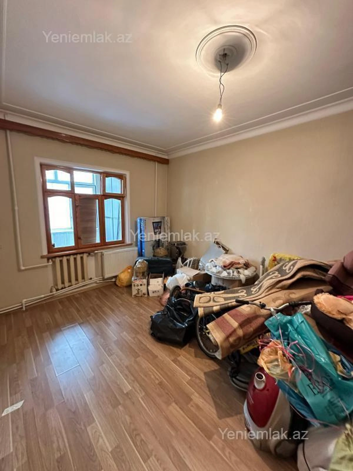 Satılır 5 otaqlı köhnə tikili 110 m²