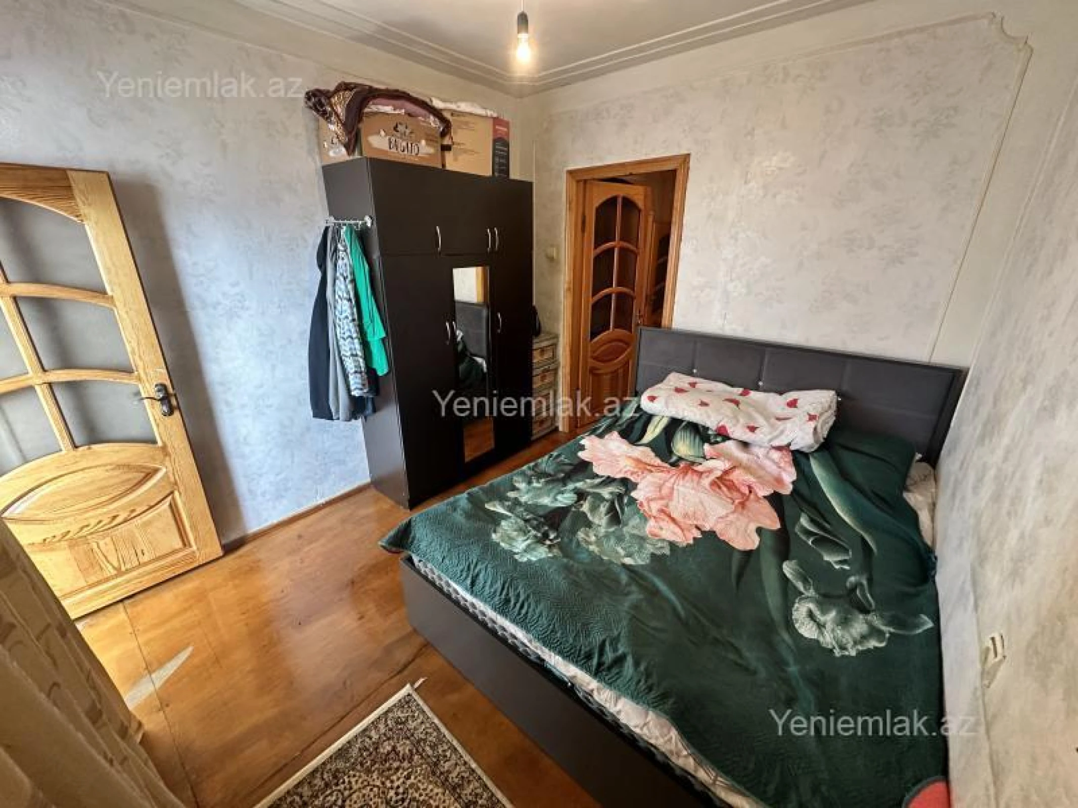 Satılır 2 otaqlı köhnə tikili 60 m²