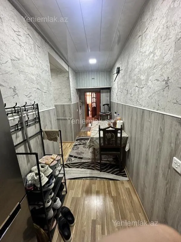 Satılır 2 otaqlı köhnə tikili 60 m²