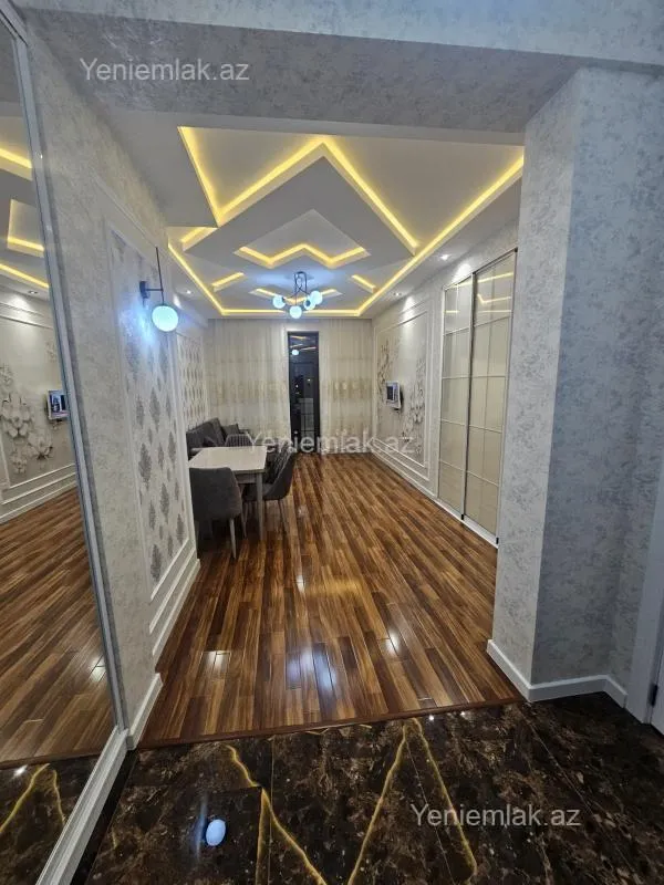 Satılır 2 otaqlı yeni tikili 68 m²