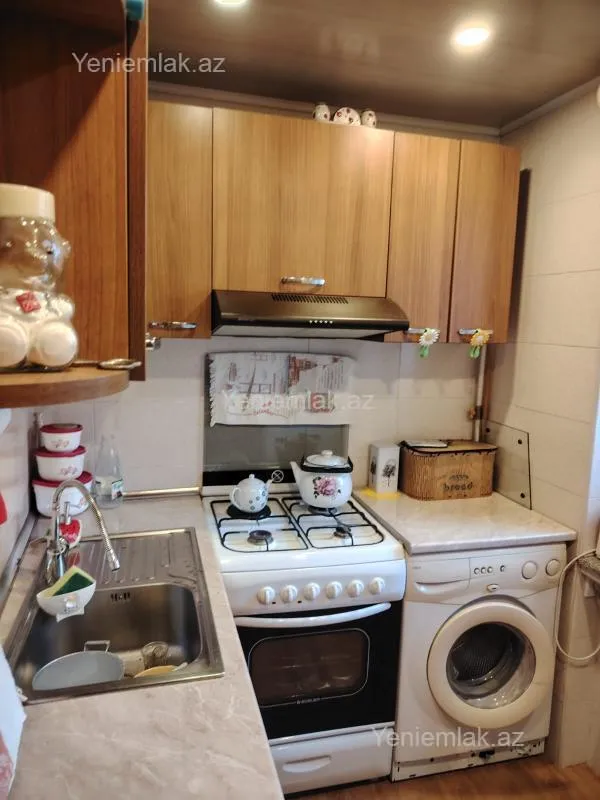 Satılır 3 otaqlı köhnə tikili 65 m²