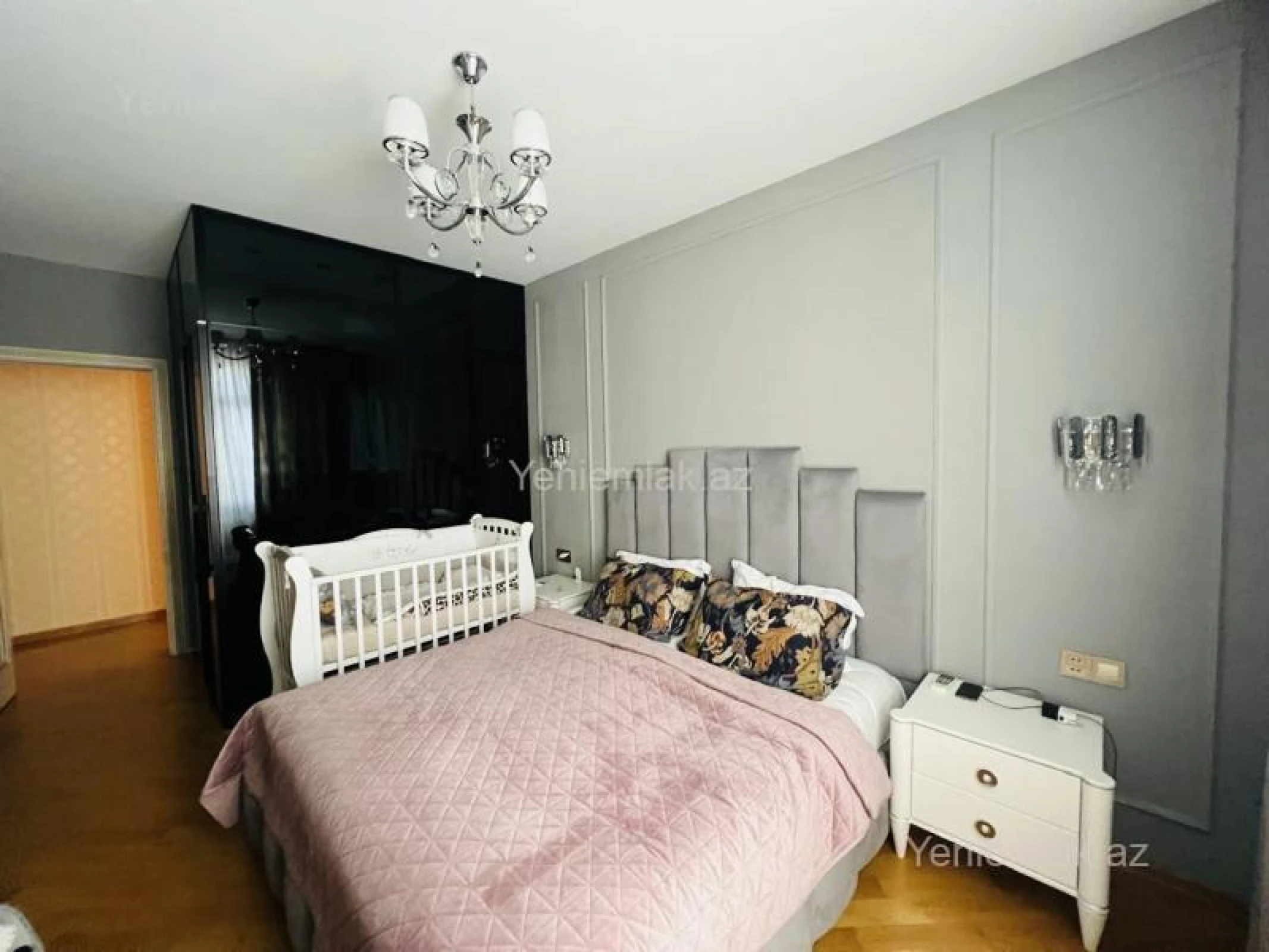 Satılır 3 otaqlı yeni tikili 145 m²